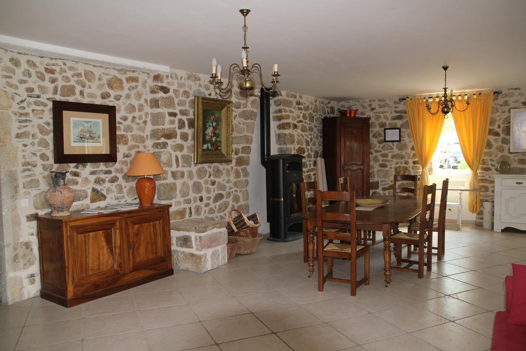 Le Mas De La Musardiere Chambres D Hotes Les Assions Екстер'єр фото
