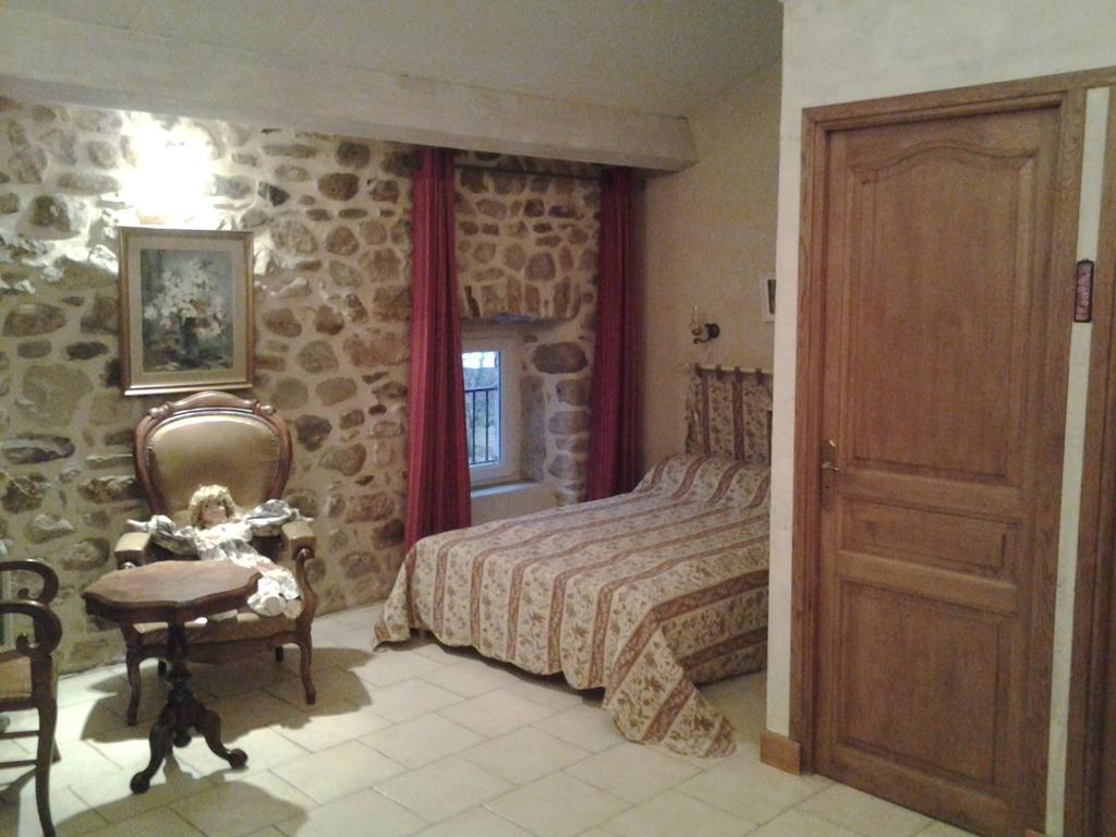 Le Mas De La Musardiere Chambres D Hotes Les Assions Номер фото